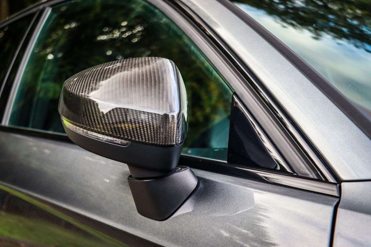 null AUDI RS3 null AUDI RS3