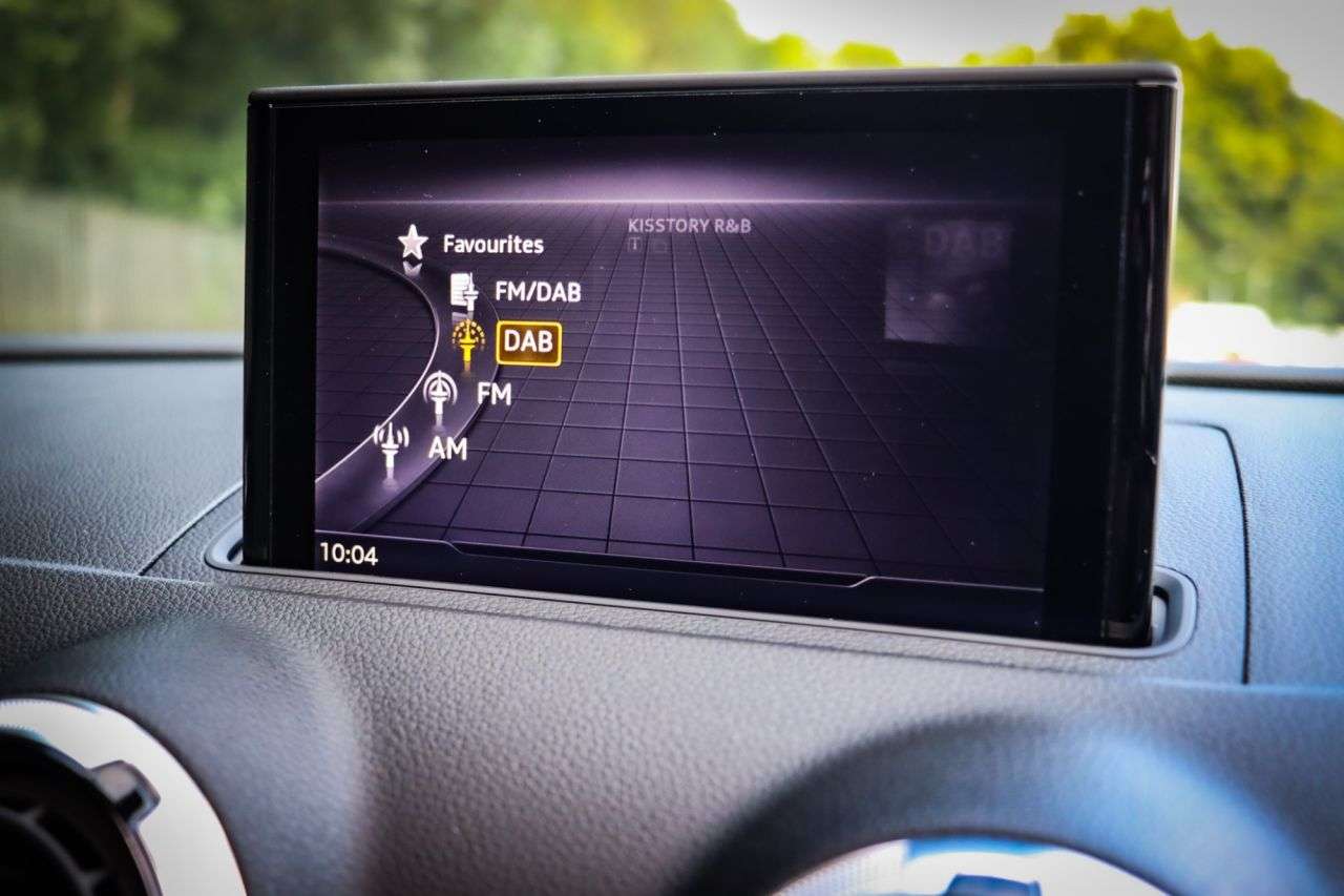 null AUDI RS3 null AUDI RS3