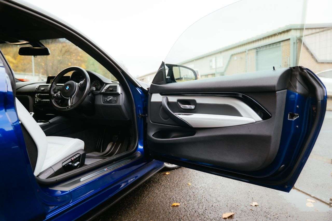 2020 BMW M4 2020 BMW M4