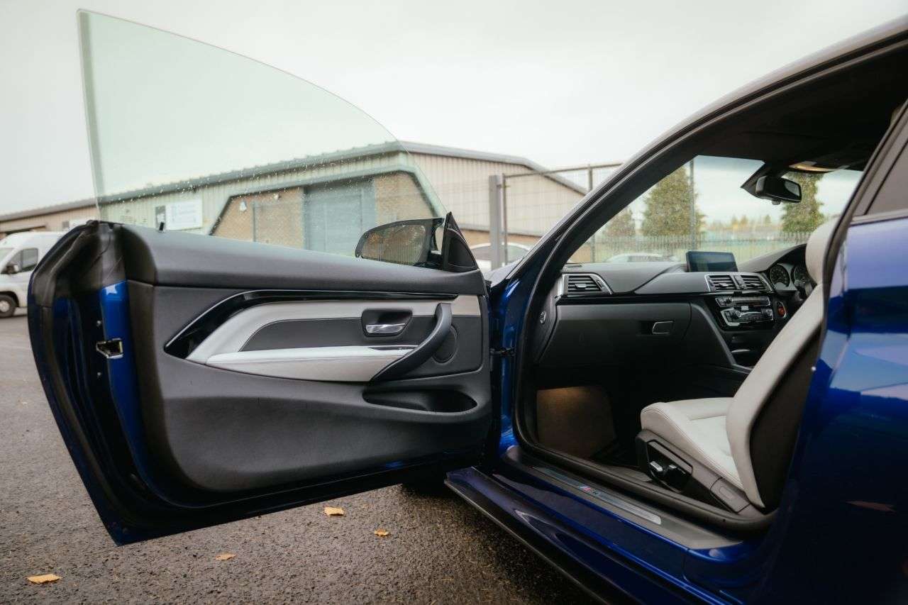 2020 BMW M4 2020 BMW M4