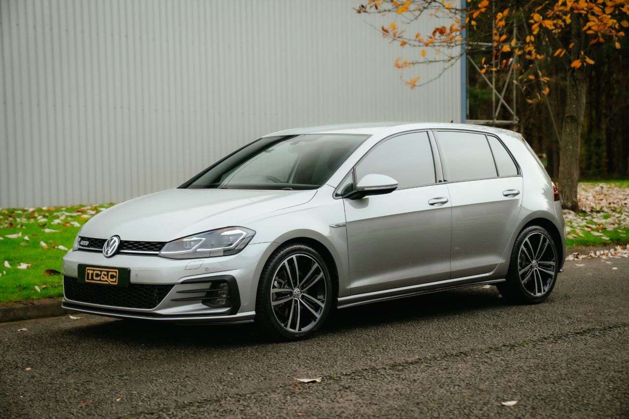 2018 VOLKSWAGEN GOLF 2018 VOLKSWAGEN GOLF