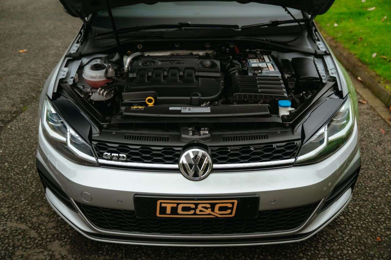 2018 VOLKSWAGEN GOLF 2018 VOLKSWAGEN GOLF