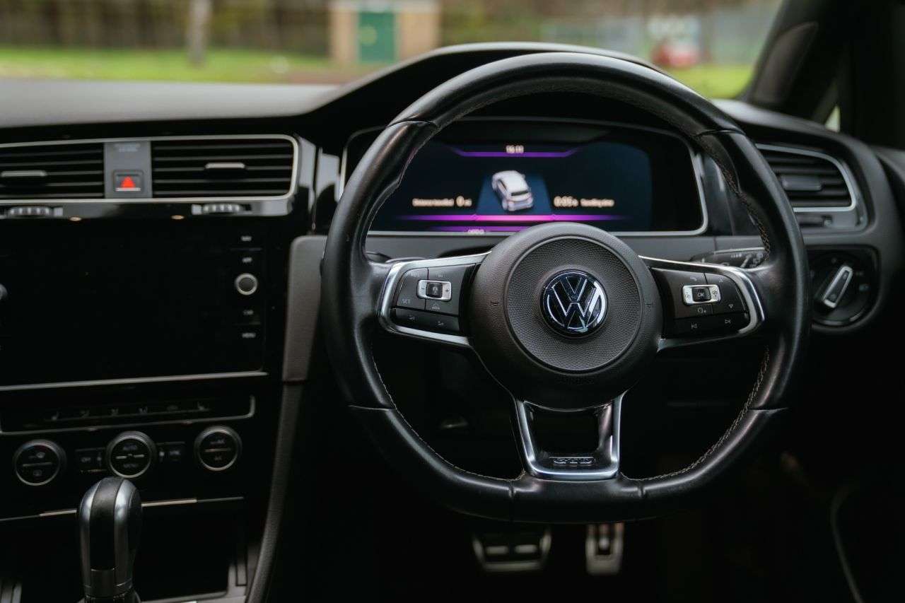 2018 VOLKSWAGEN GOLF 2018 VOLKSWAGEN GOLF