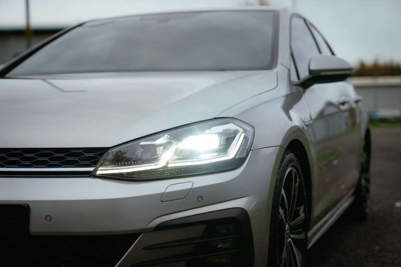 2018 VOLKSWAGEN GOLF 2018 VOLKSWAGEN GOLF