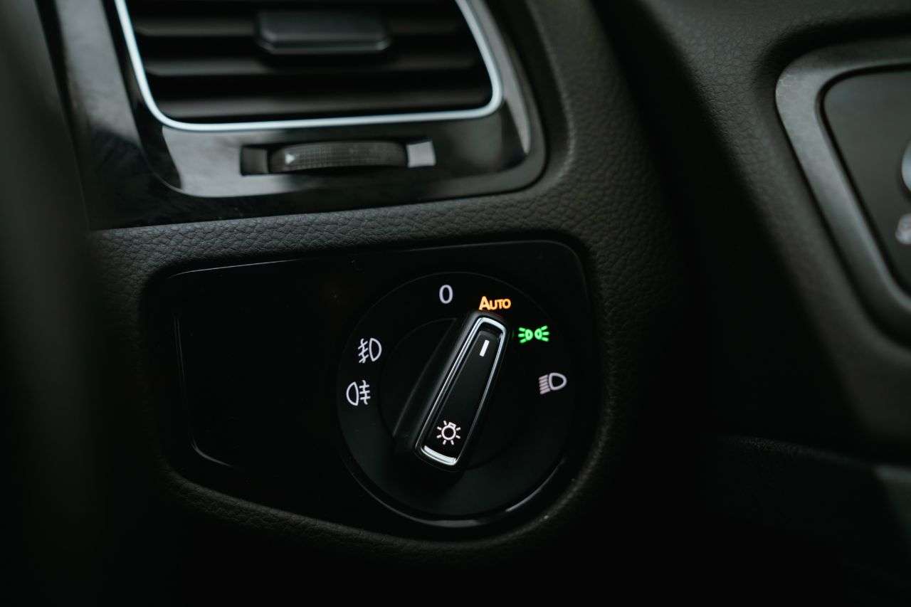 2018 VOLKSWAGEN GOLF 2018 VOLKSWAGEN GOLF