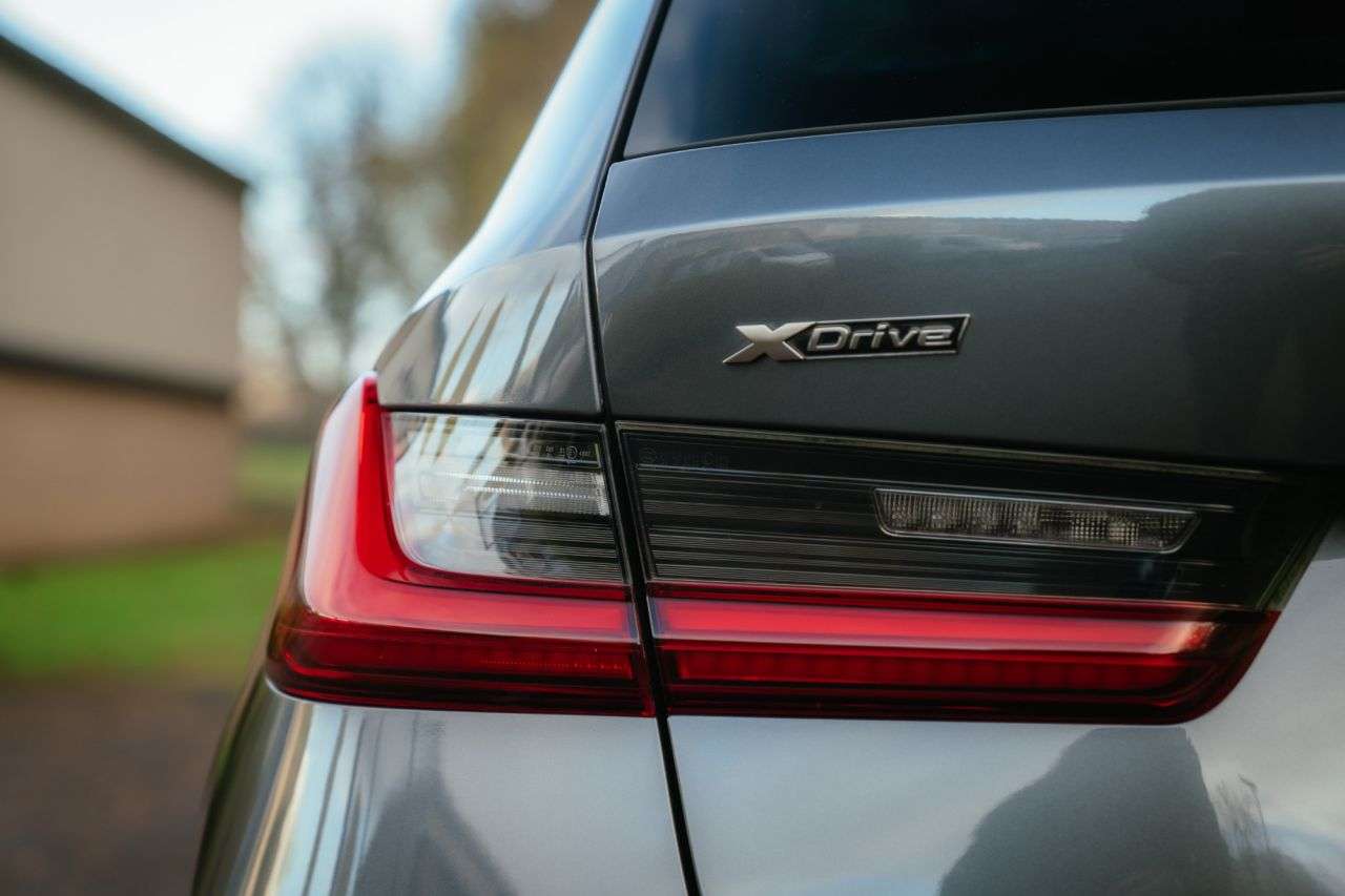 2021 BMW 3 SERIES 2021 BMW 3 SERIES