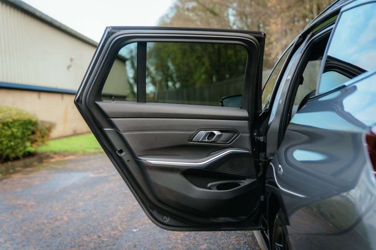 2021 BMW 3 SERIES 2021 BMW 3 SERIES