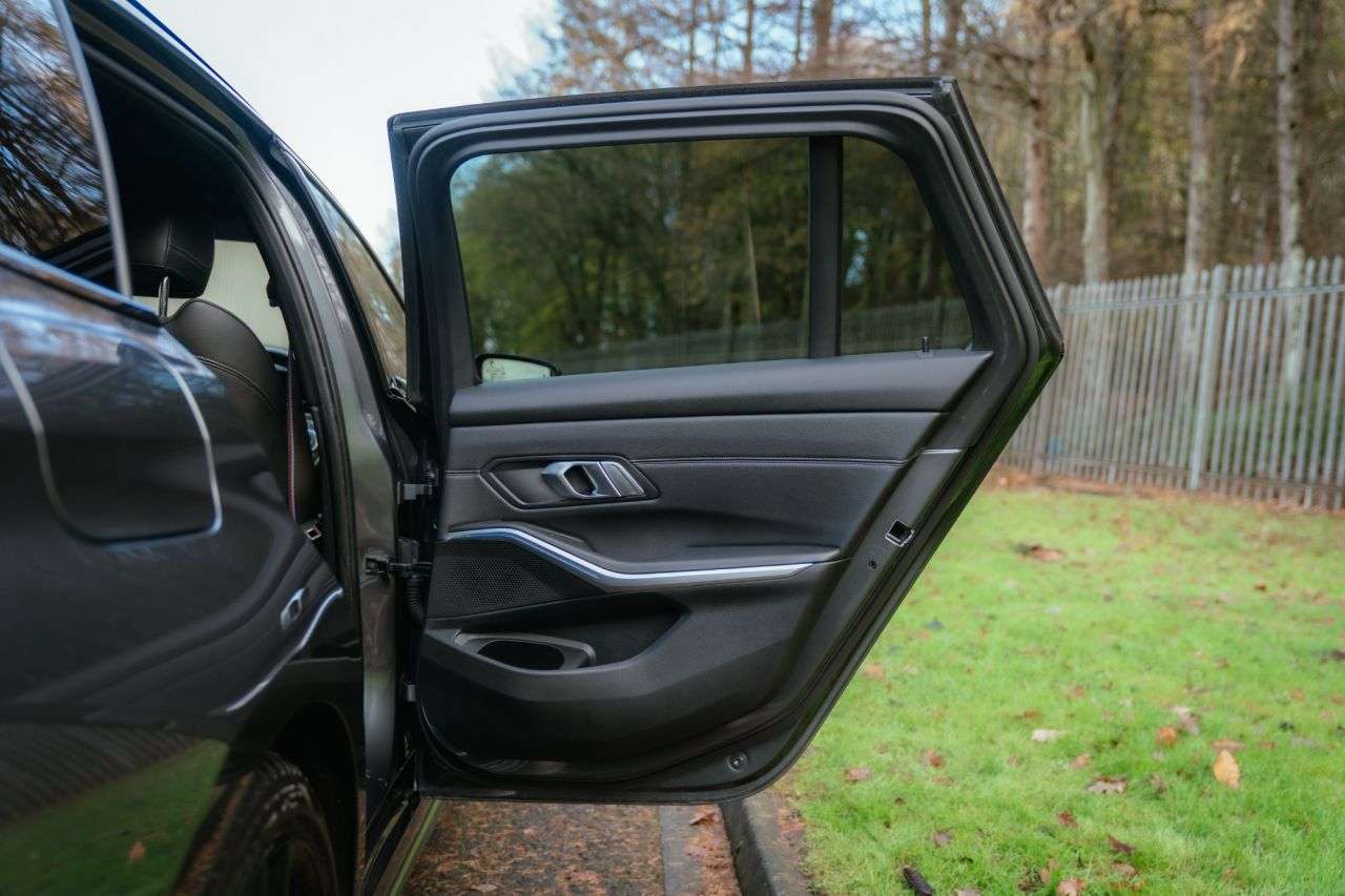 2021 BMW 3 SERIES 2021 BMW 3 SERIES