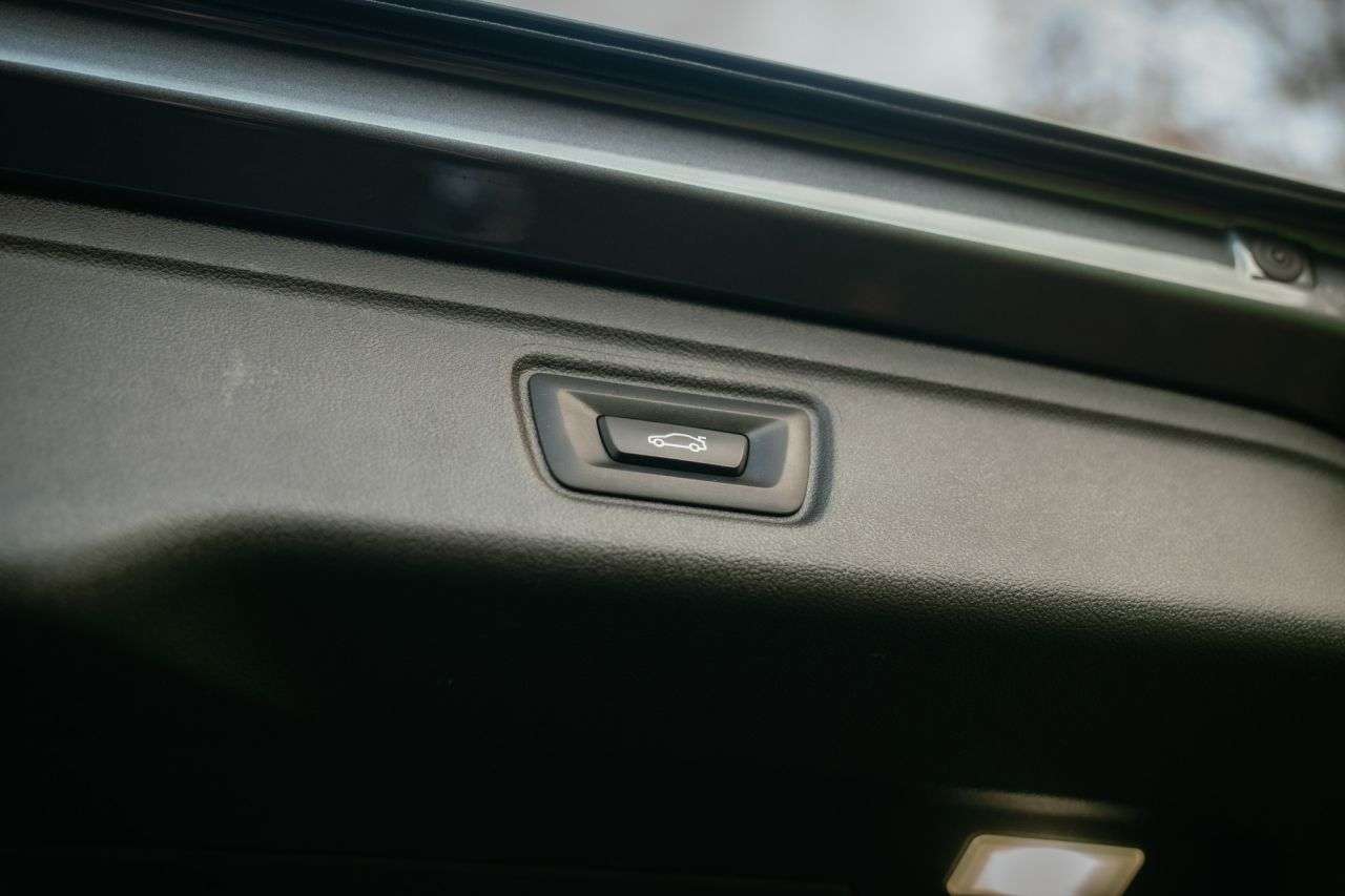 2021 BMW 3 SERIES 2021 BMW 3 SERIES