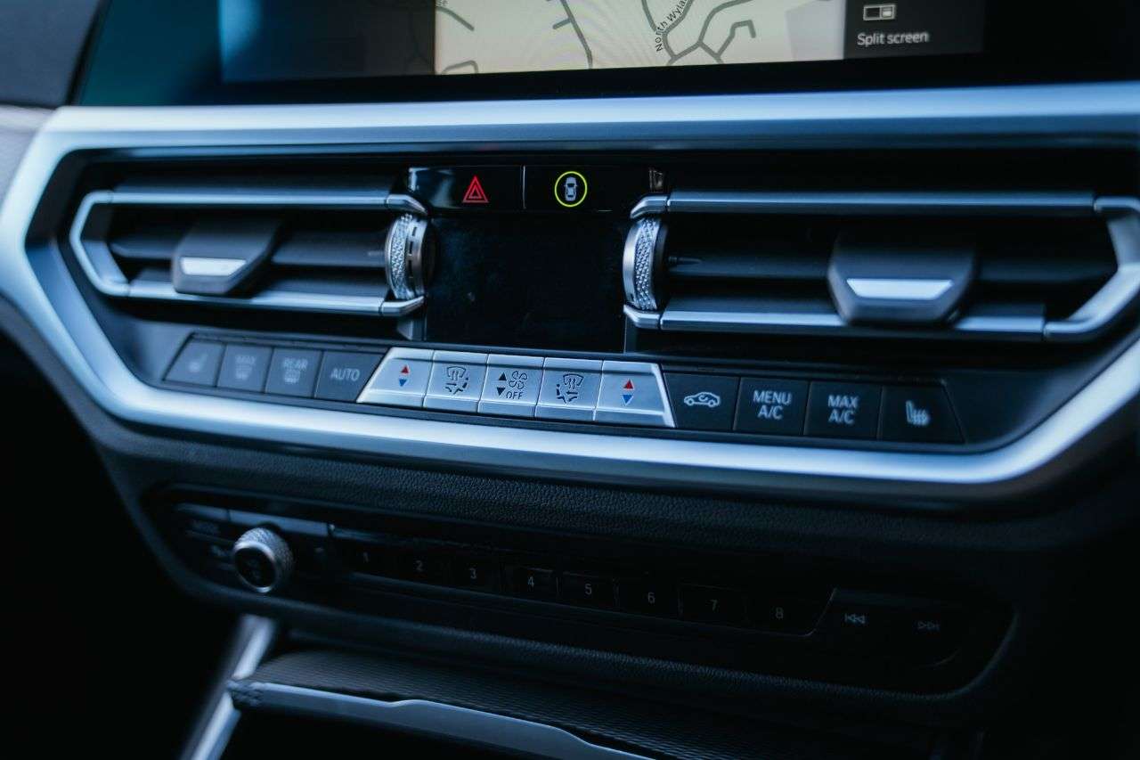 2021 BMW 3 SERIES 2021 BMW 3 SERIES