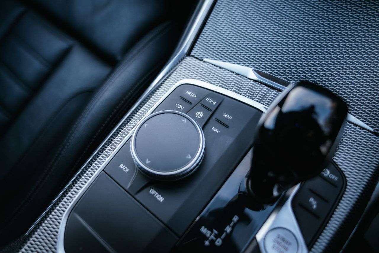 2021 BMW 3 SERIES 2021 BMW 3 SERIES