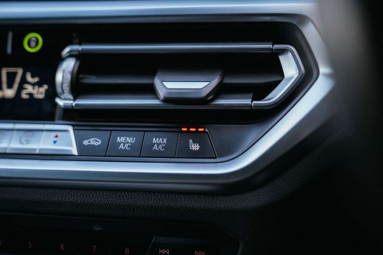 2021 BMW 3 SERIES 2021 BMW 3 SERIES