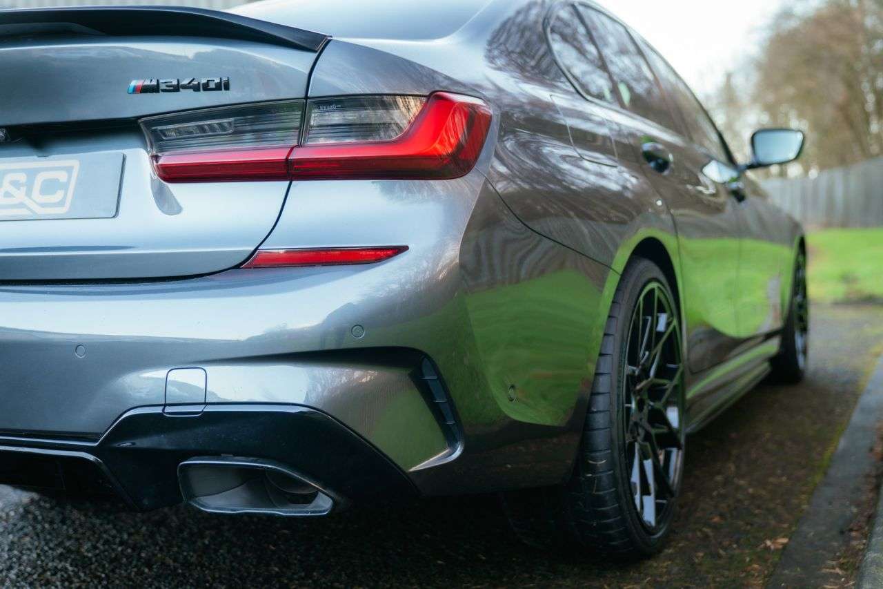 2021 BMW 3 SERIES 2021 BMW 3 SERIES