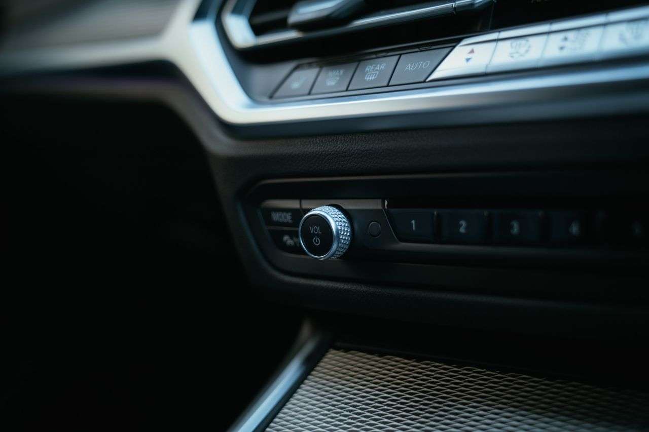 2021 BMW 3 SERIES 2021 BMW 3 SERIES