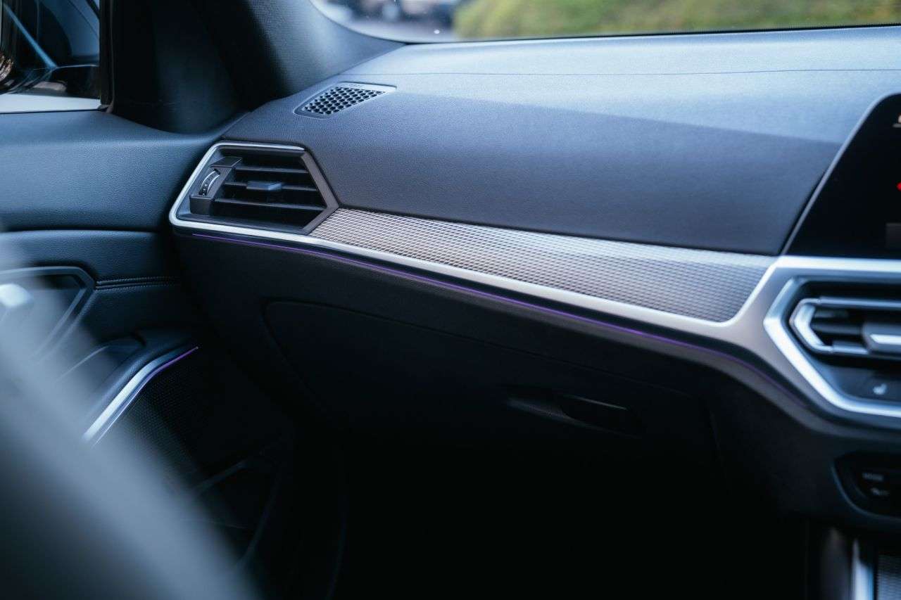 2021 BMW 3 SERIES 2021 BMW 3 SERIES