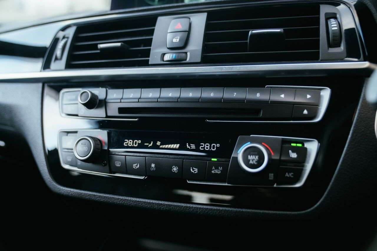 2018 BMW 1 SERIES 2018 BMW 1 SERIES