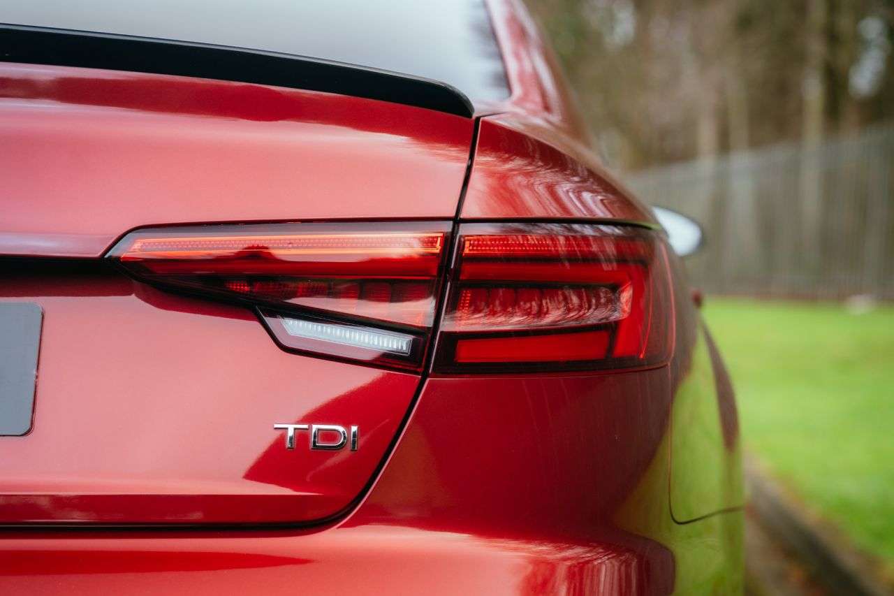 2016 AUDI A4 2016 AUDI A4