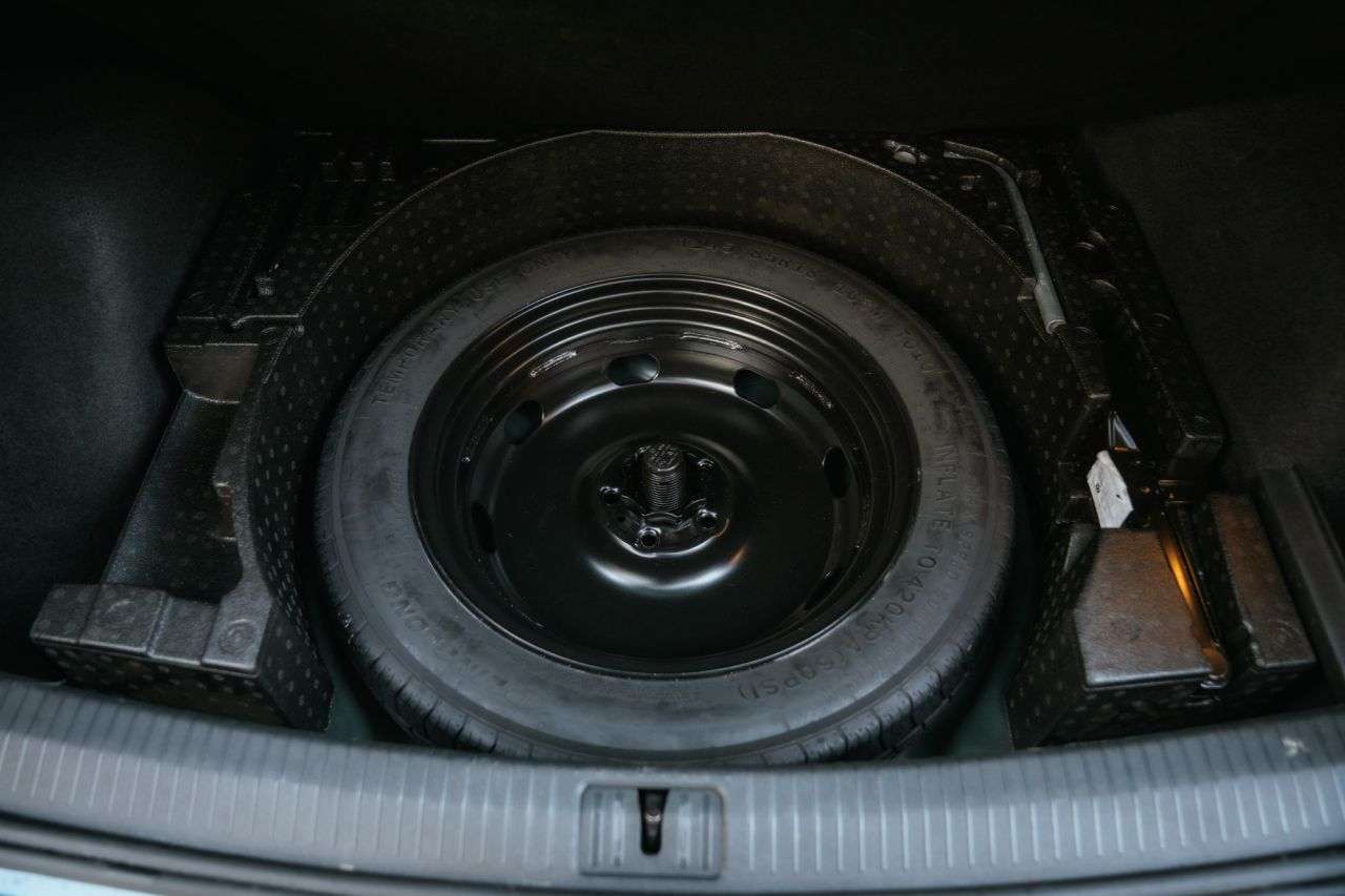 2021 VOLKSWAGEN TIGUAN 2021 VOLKSWAGEN TIGUAN