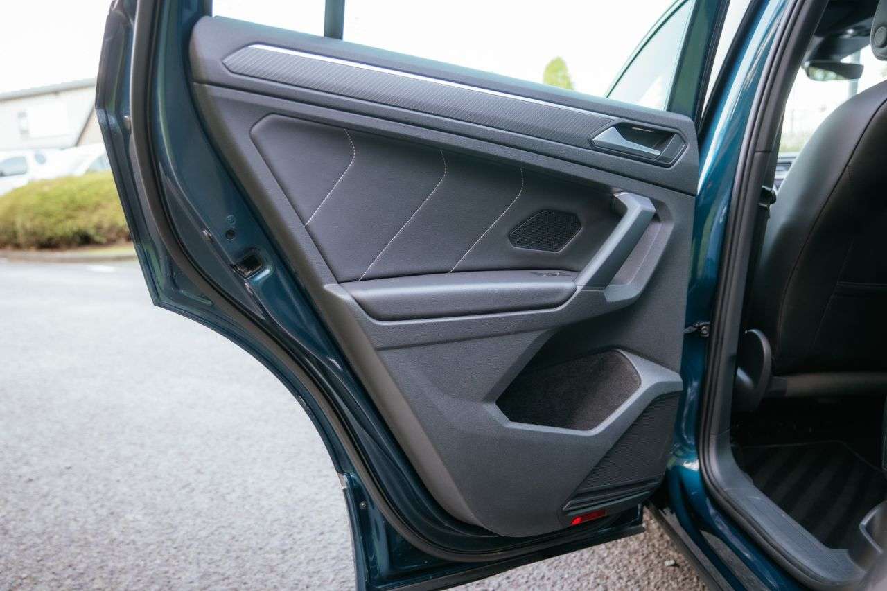 2021 VOLKSWAGEN TIGUAN 2021 VOLKSWAGEN TIGUAN