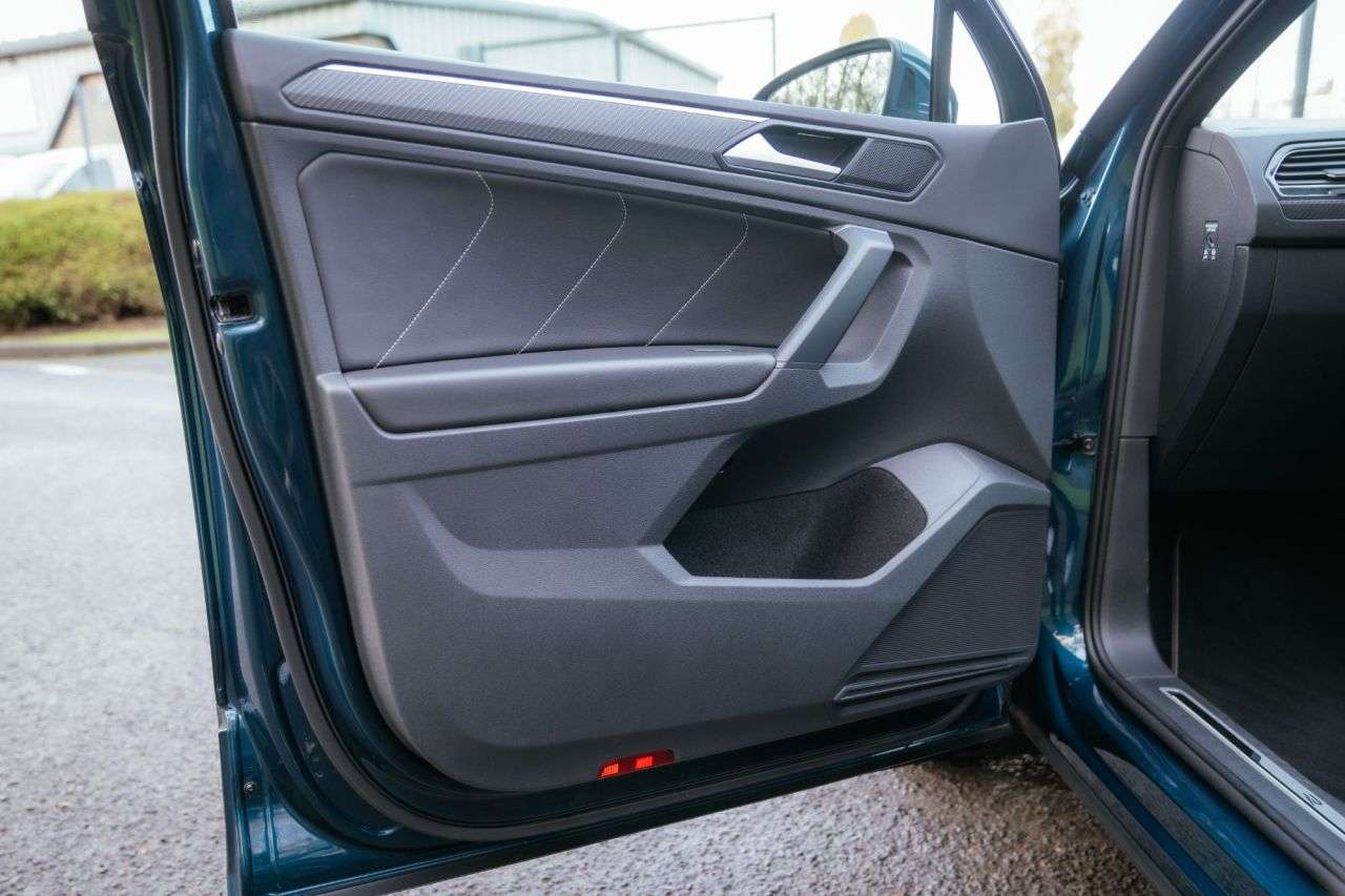 2021 VOLKSWAGEN TIGUAN 2021 VOLKSWAGEN TIGUAN