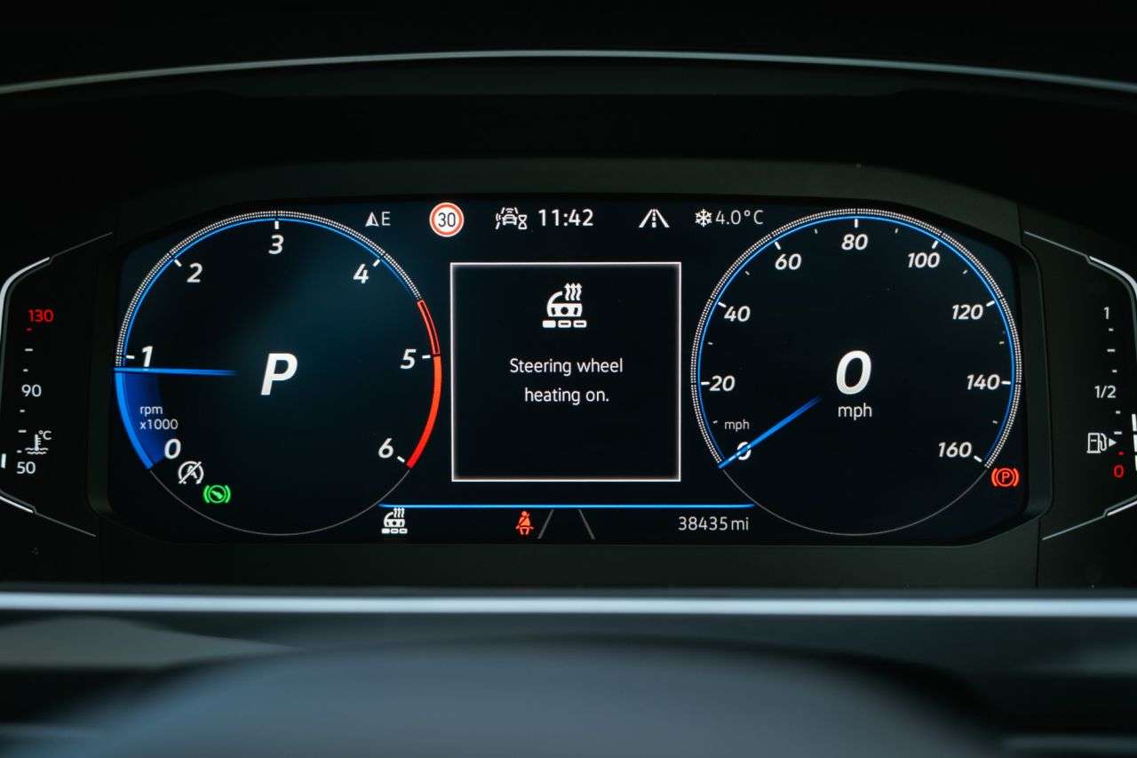 2021 VOLKSWAGEN TIGUAN 2021 VOLKSWAGEN TIGUAN