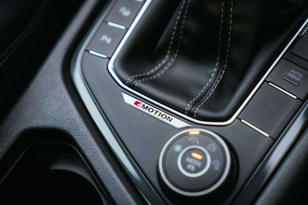 2021 VOLKSWAGEN TIGUAN 2021 VOLKSWAGEN TIGUAN