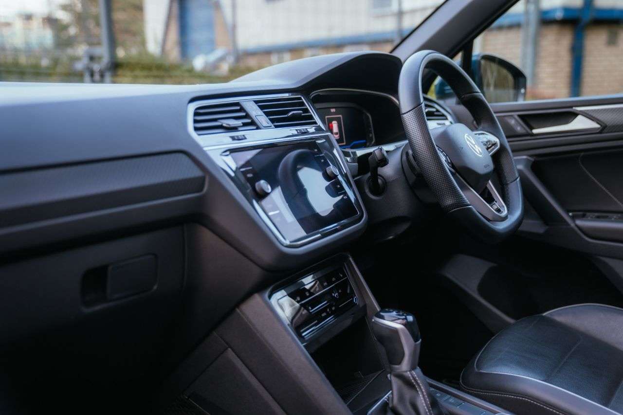 2021 VOLKSWAGEN TIGUAN 2021 VOLKSWAGEN TIGUAN