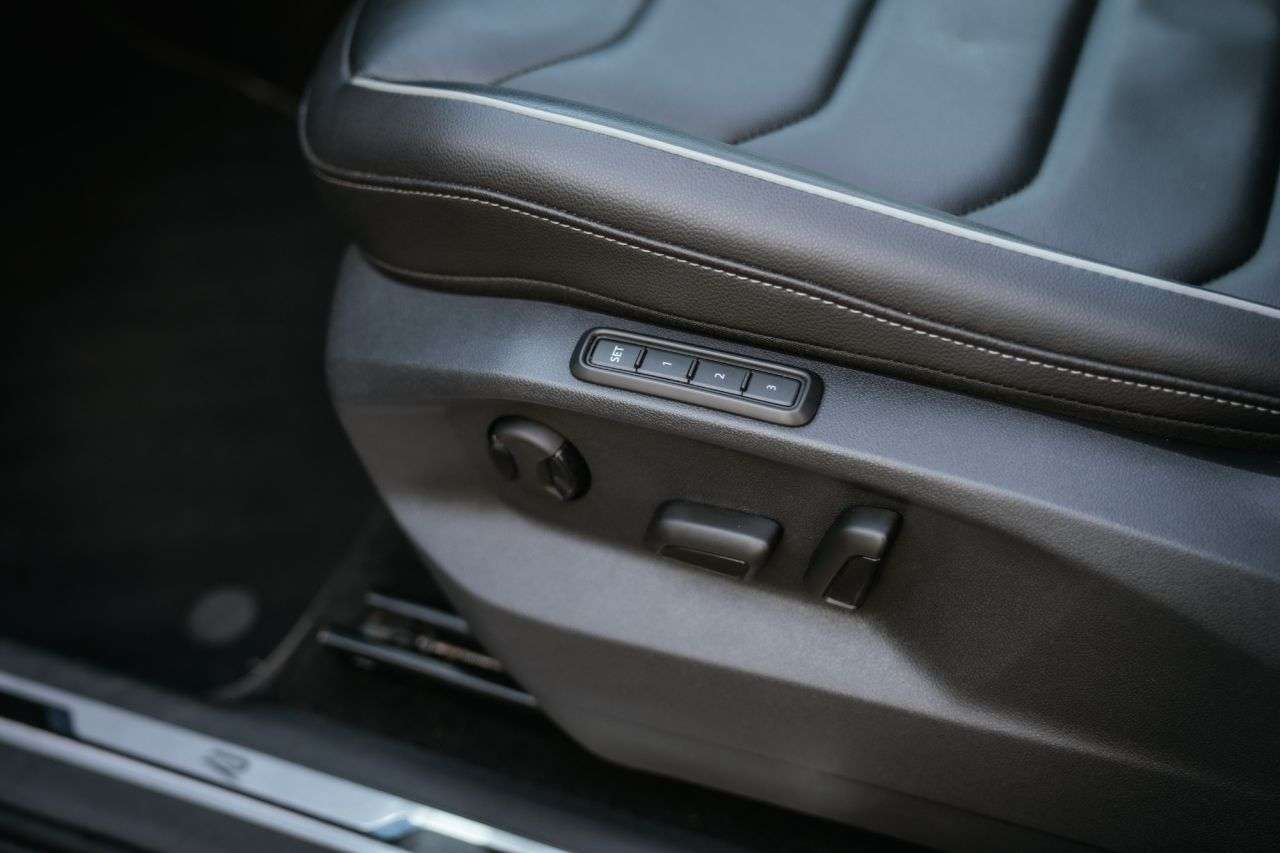 2021 VOLKSWAGEN TIGUAN 2021 VOLKSWAGEN TIGUAN