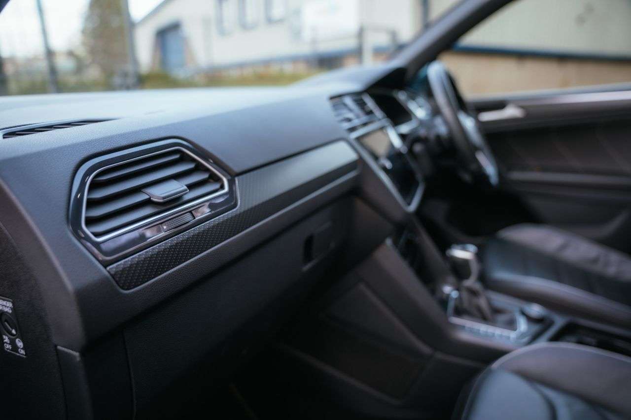 2021 VOLKSWAGEN TIGUAN 2021 VOLKSWAGEN TIGUAN