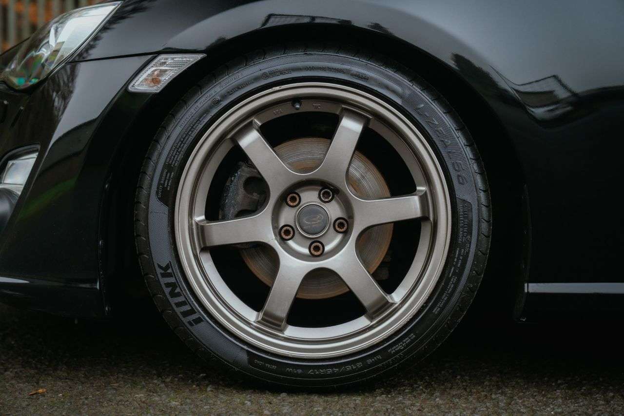 A 2012 TOYOTA GT86 2.0 Boxer D-4S Coupe 2dr Petrol Manual Euro 5 (200 ps) A 2012 TOYOTA GT86 2.0 Boxer D-4S Coupe 2dr Petrol Manual Euro 5 (200 ps)