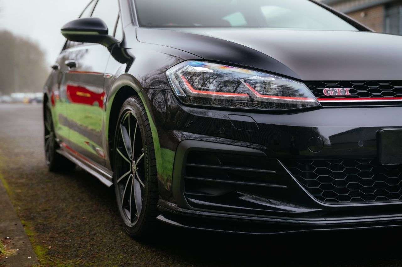 2020 VOLKSWAGEN GOLF 2020 VOLKSWAGEN GOLF