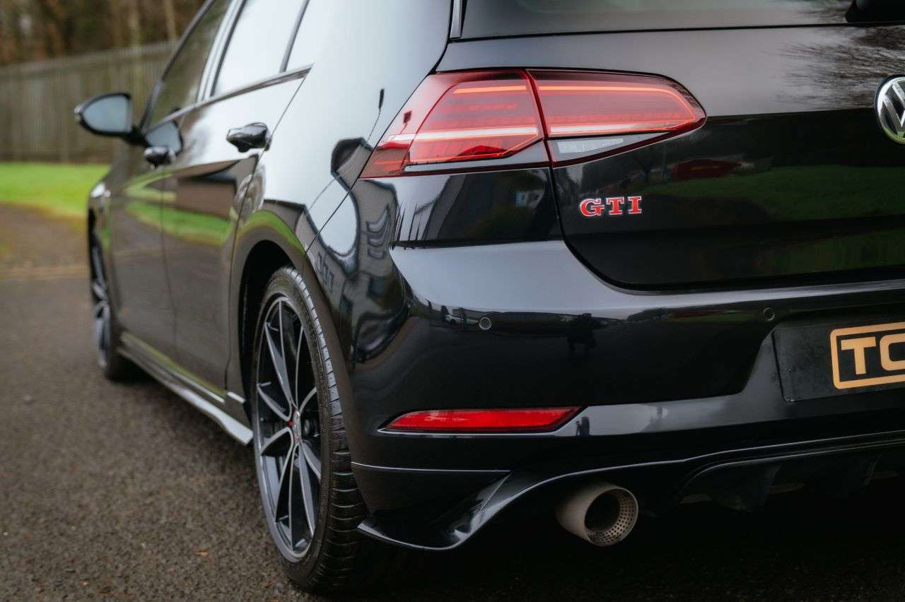 2020 VOLKSWAGEN GOLF 2020 VOLKSWAGEN GOLF