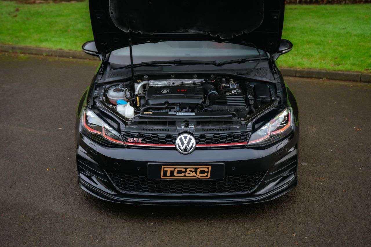 2020 VOLKSWAGEN GOLF 2020 VOLKSWAGEN GOLF