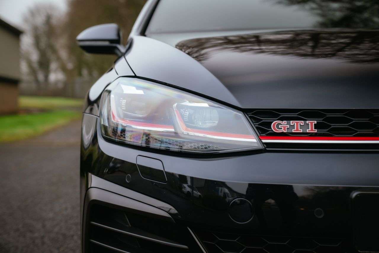 2020 VOLKSWAGEN GOLF 2020 VOLKSWAGEN GOLF