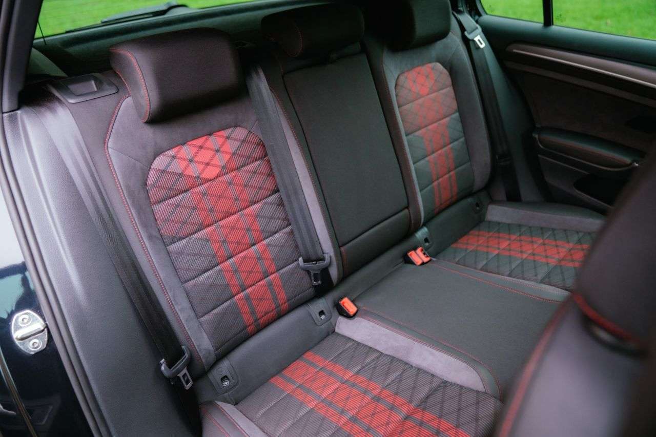 2020 VOLKSWAGEN GOLF 2020 VOLKSWAGEN GOLF