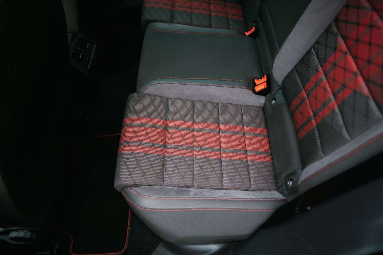 2020 VOLKSWAGEN GOLF 2020 VOLKSWAGEN GOLF