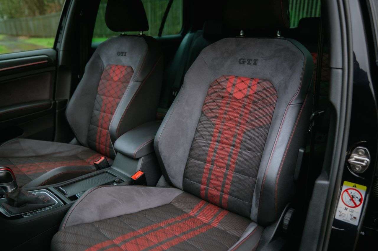 2020 VOLKSWAGEN GOLF 2020 VOLKSWAGEN GOLF