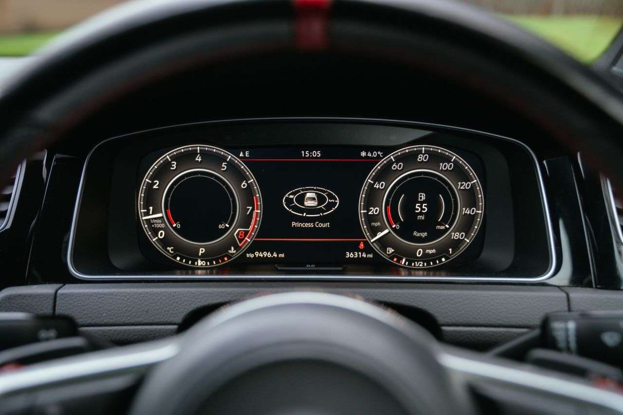 2020 VOLKSWAGEN GOLF 2020 VOLKSWAGEN GOLF