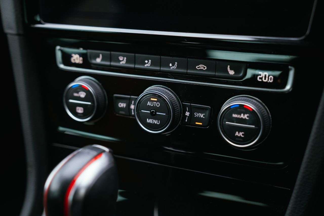 2020 VOLKSWAGEN GOLF 2020 VOLKSWAGEN GOLF