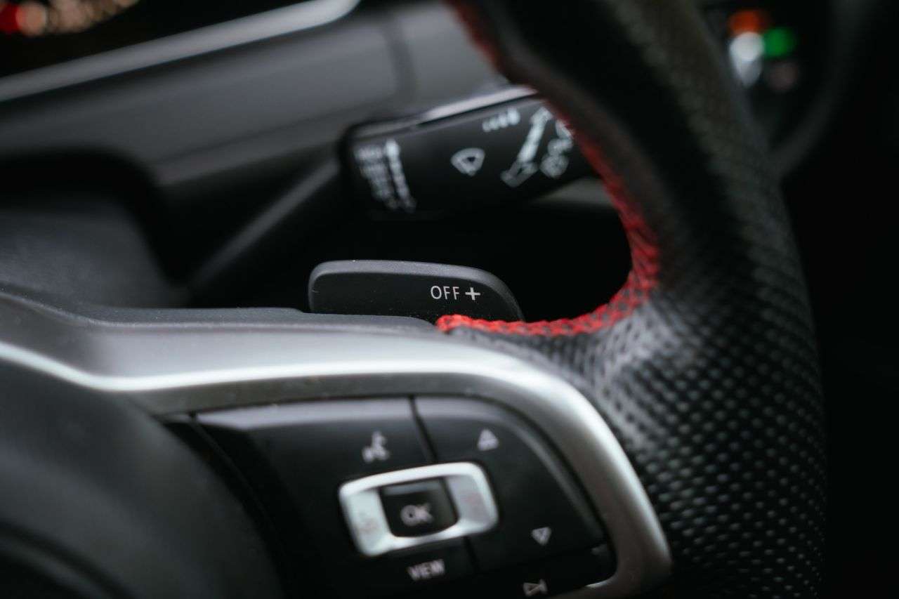 2020 VOLKSWAGEN GOLF 2020 VOLKSWAGEN GOLF