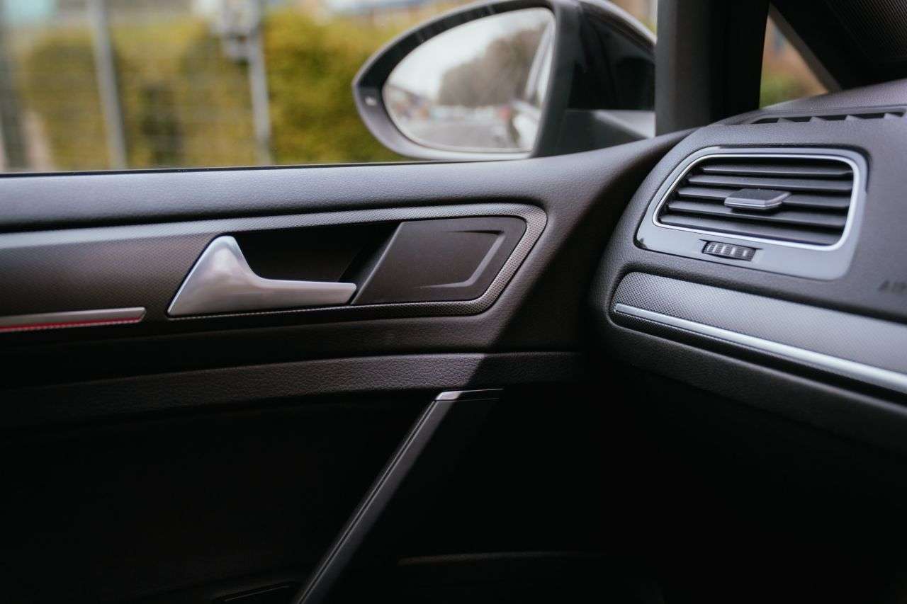 2020 VOLKSWAGEN GOLF 2020 VOLKSWAGEN GOLF