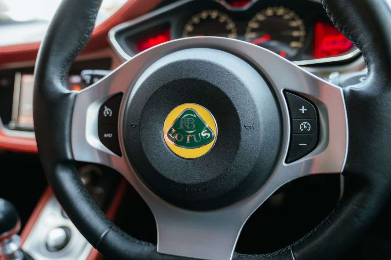 2009 LOTUS EVORA 2009 LOTUS EVORA