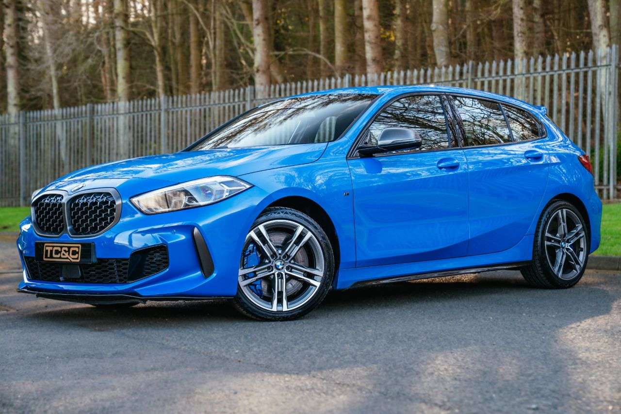 A 2019 BMW 1 SERIES 2.0 M135i Hatchback 5dr Petrol Auto xDrive Euro 6 (s/s) (306 ps) A 2019 BMW 1 SERIES 2.0 M135i Hatchback 5dr Petrol Auto xDrive Euro 6 (s/s) (306 ps)