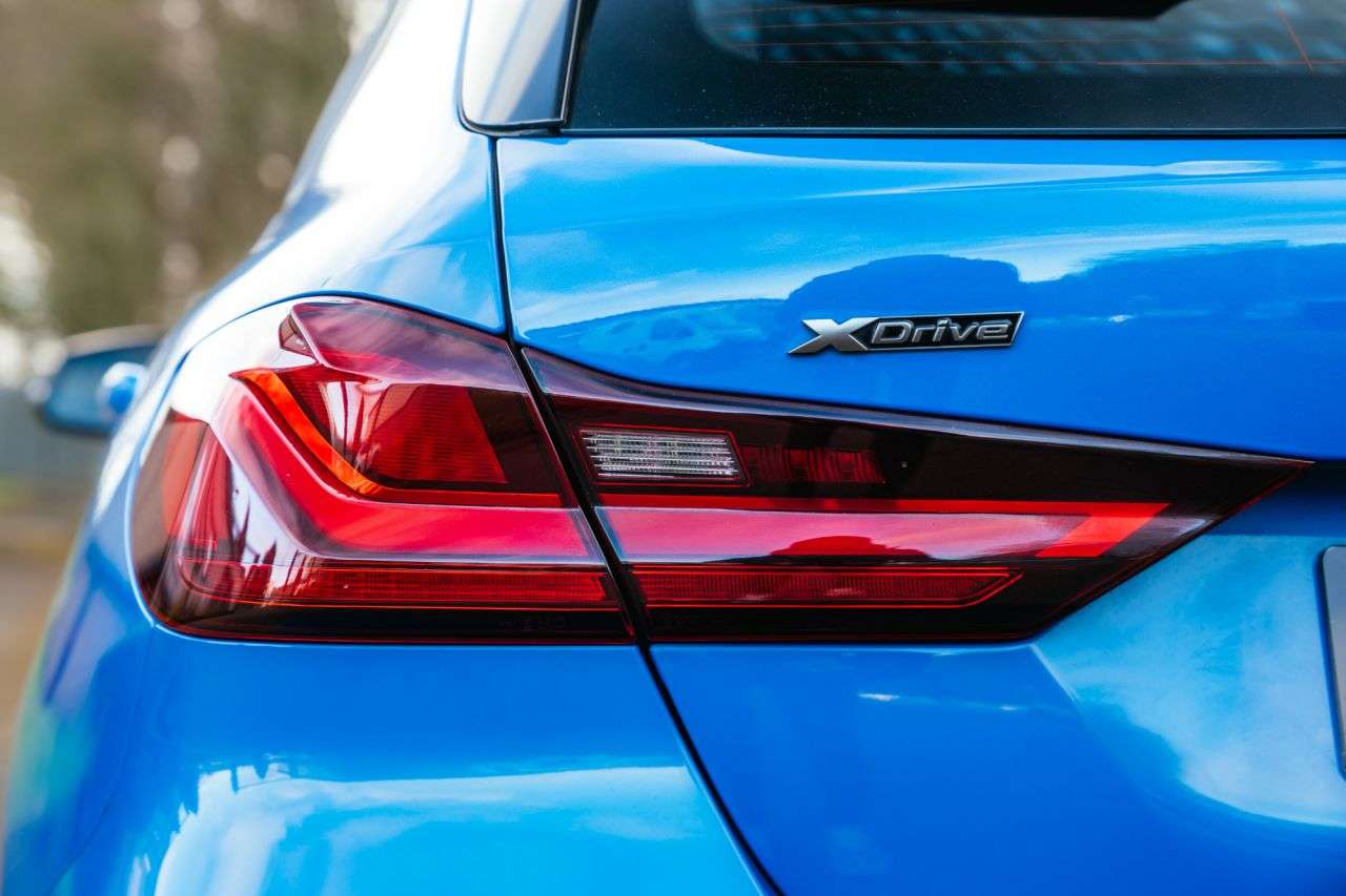 2019 BMW 1 SERIES 2019 BMW 1 SERIES