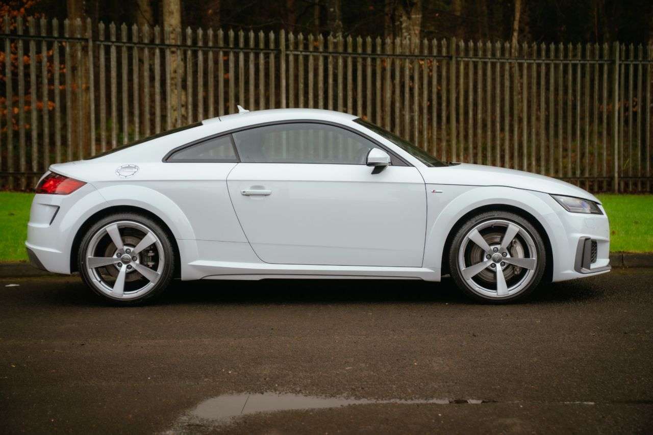 2019 AUDI TT 2019 AUDI TT
