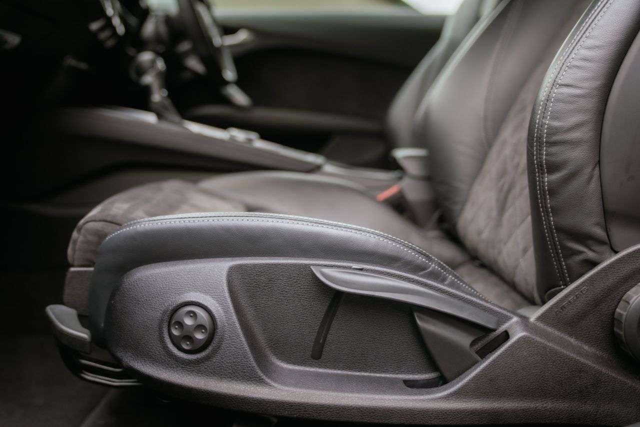 2019 AUDI TT 2019 AUDI TT