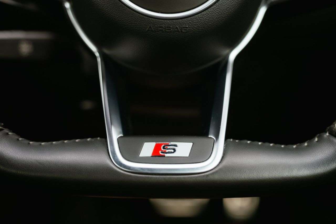 2019 AUDI TT 2019 AUDI TT