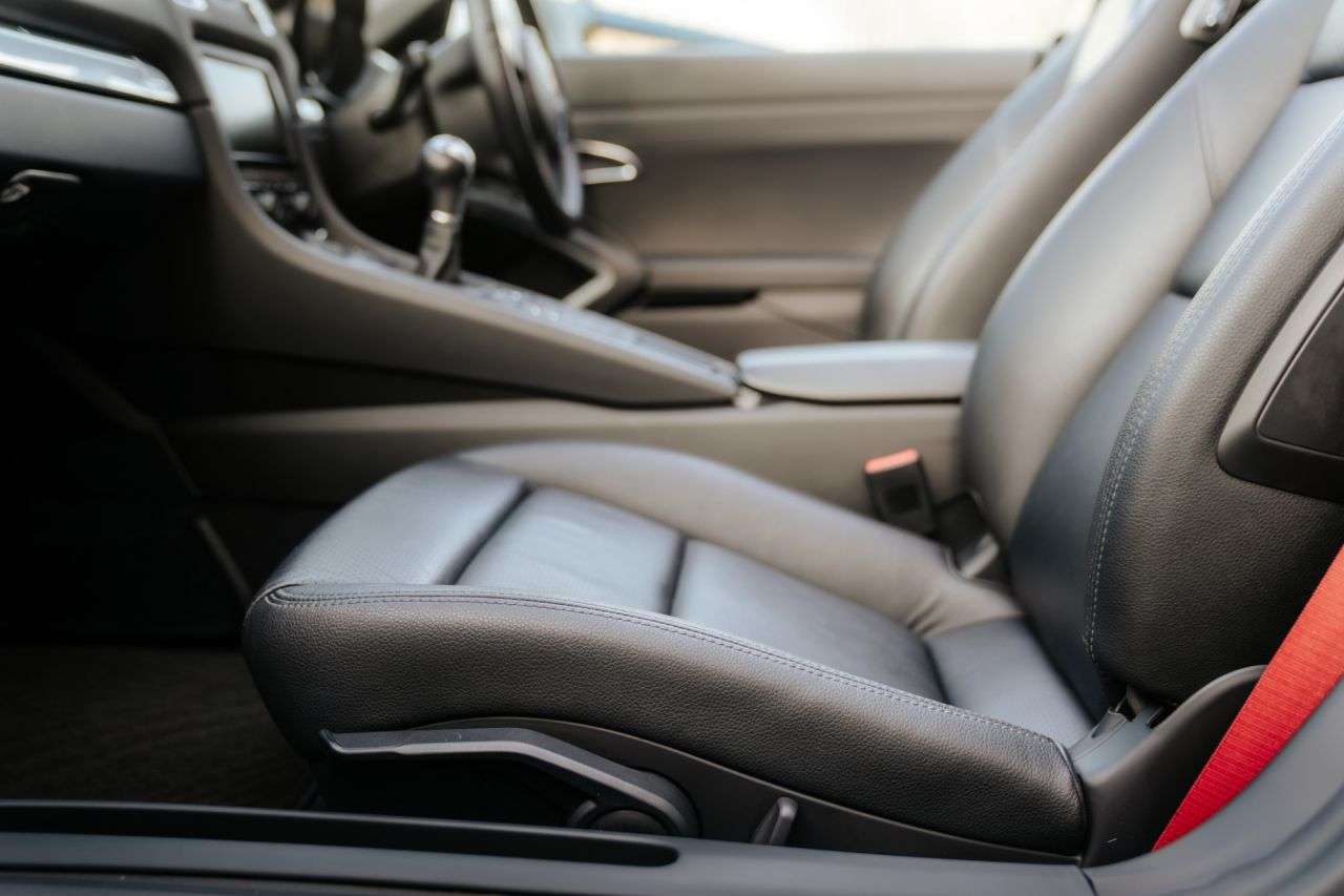 2012 PORSCHE BOXSTER 2012 PORSCHE BOXSTER