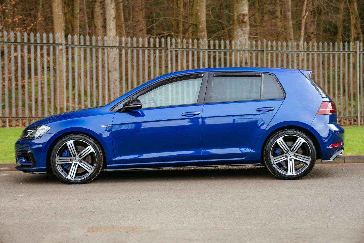 2017 VOLKSWAGEN GOLF 2017 VOLKSWAGEN GOLF