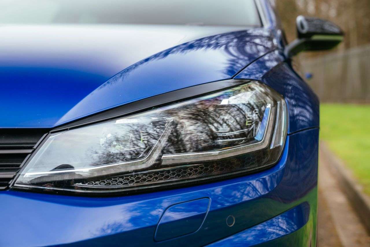 2017 VOLKSWAGEN GOLF 2017 VOLKSWAGEN GOLF